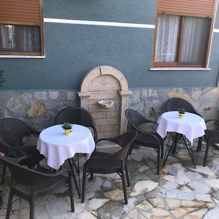 House Hotel Gjirokaster Exterior photo
